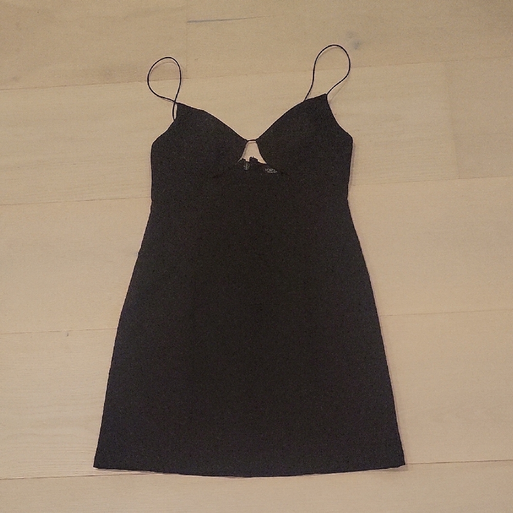 Chic Black Spaghetti Strap Dress